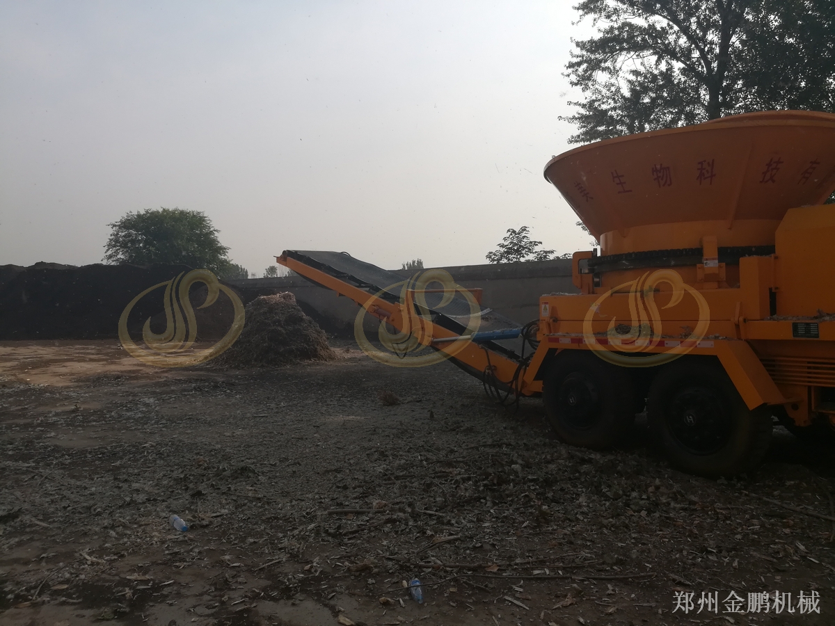 郑州金鹏树根粉碎机报价与圆盘式破碎机选型参考